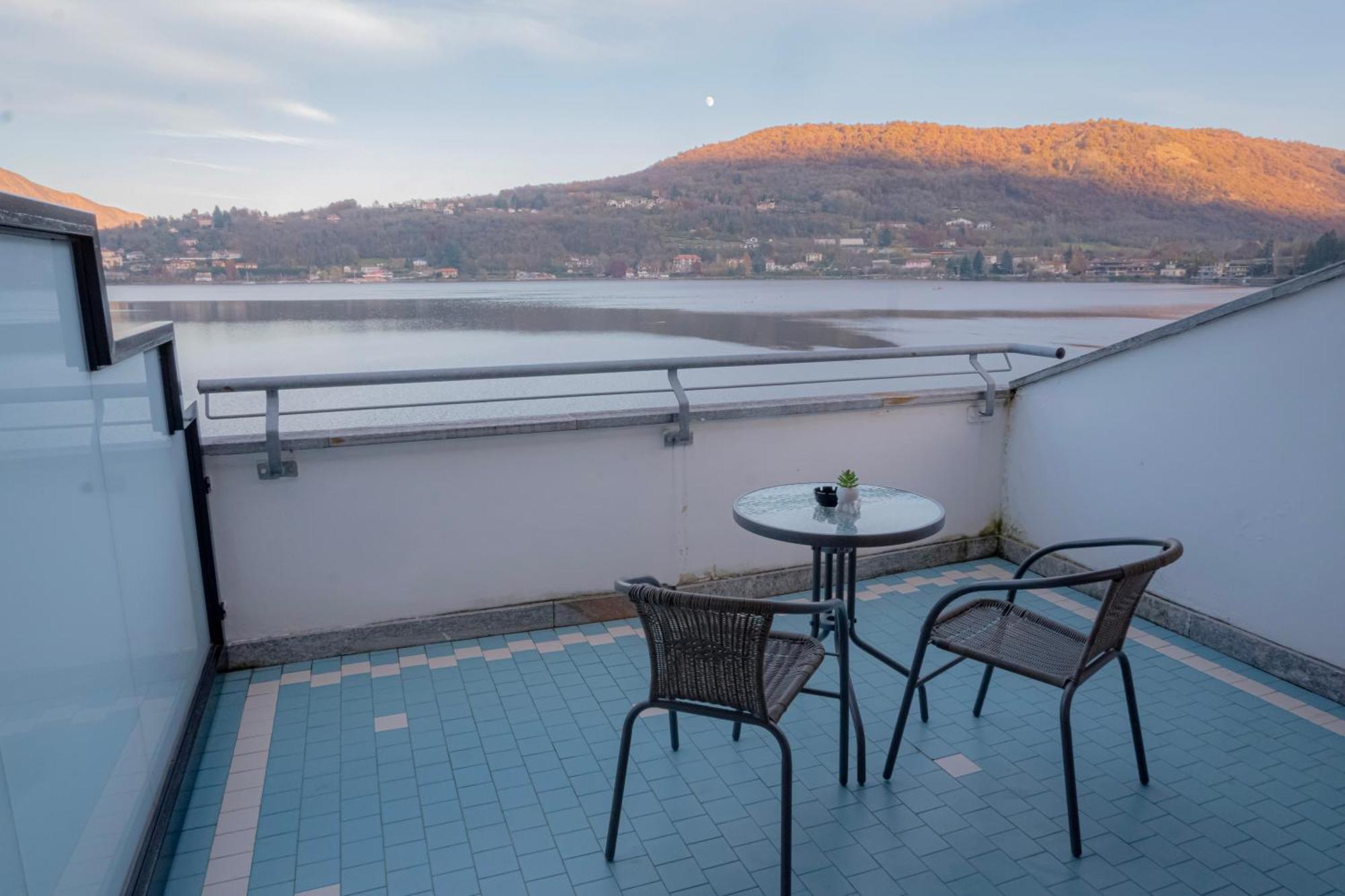 Hotel Chalet Del Lago Avigliana Eksteriør billede